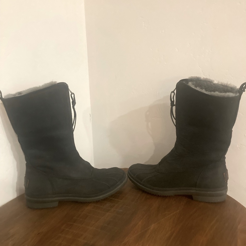 Ugg waterproof zip up winter boots